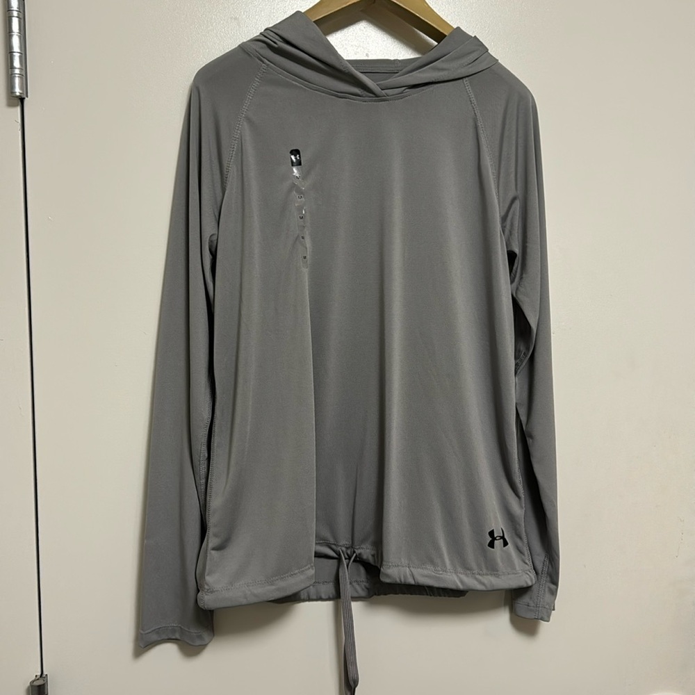 Under armor grey light sweatshirt